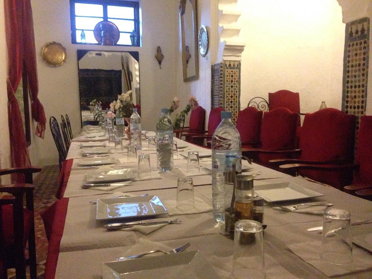 Hotel Riad Dalia Тетуан Экстерьер фото